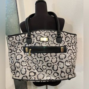 Nicole Miller large weekender bag